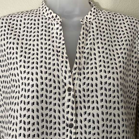 Cream 1/2 Button Down Shirt - Picture 3 of 5